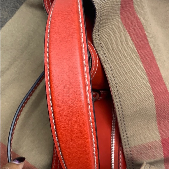 Burberry satchel with detachable pouch w/ dust bag - Picture 3 of 9